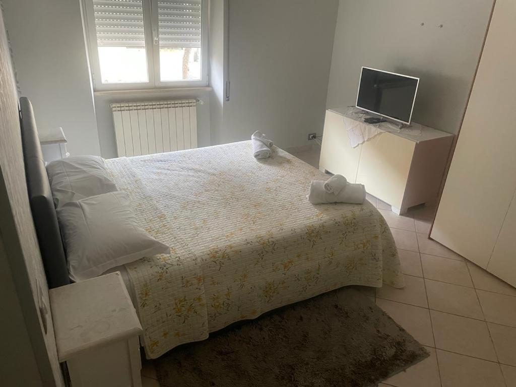 Airport Apartment Alloggio Turistico T&C Фьюмичино Экстерьер фото